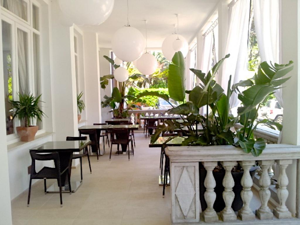 Hotel Tirreno 카스티글리온셀로 외부 사진